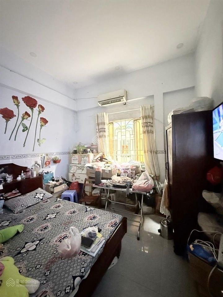 Nhà hẻm xe hơi  gần tô hiệu ~5x14m  2 tầng 3pn  giá chỉ 5.x tỷ  tân phú