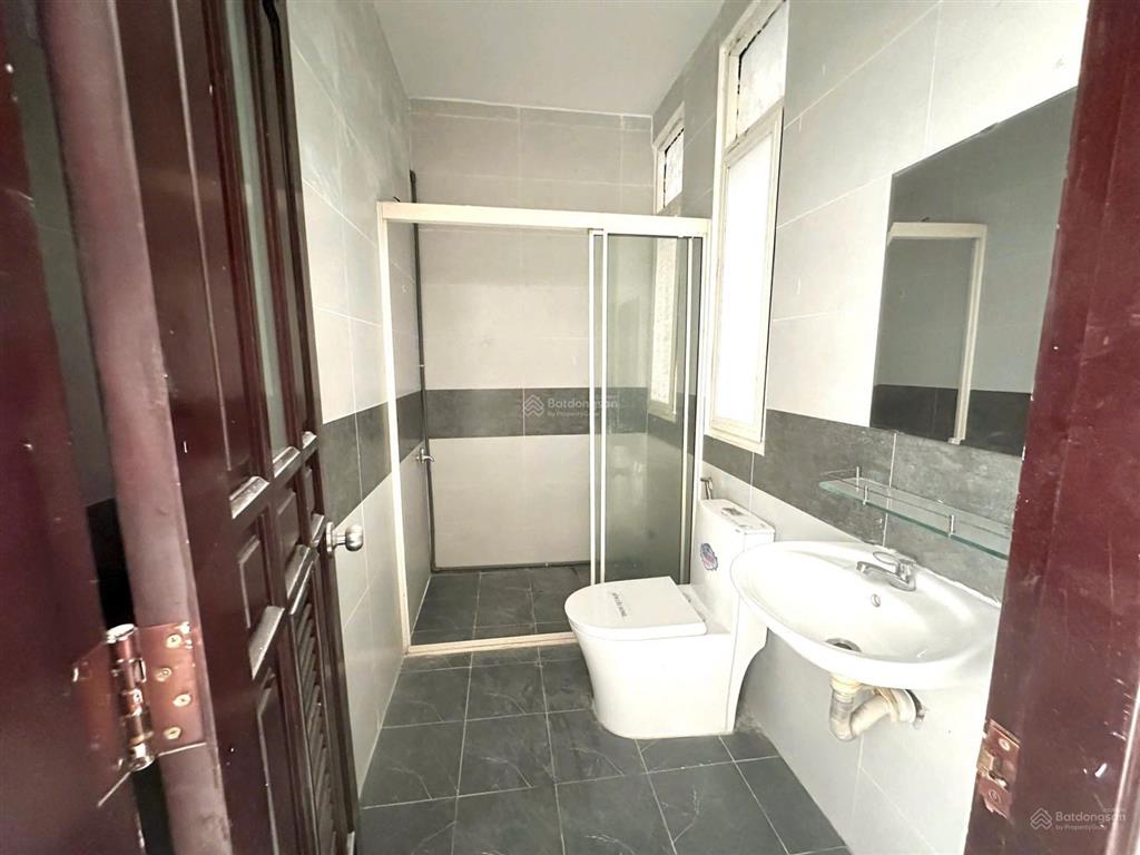 Cho thuê căn hộ mới tinh kdc him lam tân hưng, q7 sát lotte tiện đi q4, q1 sau lưng sunrise city