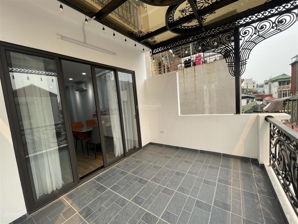 Bán nhà tôn đức thắng 48m2, 6 tầng thang máy, cách phố 10m, full nội thất