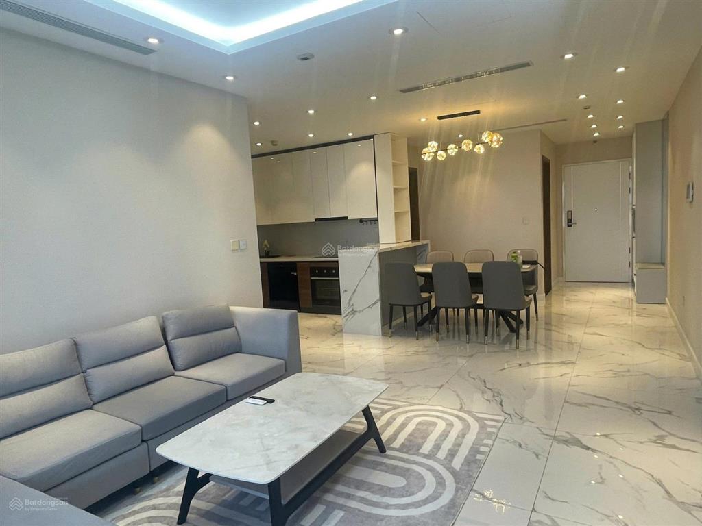 Cho thuê căn 3 ngủ full đồ sunshine city vào được ngay