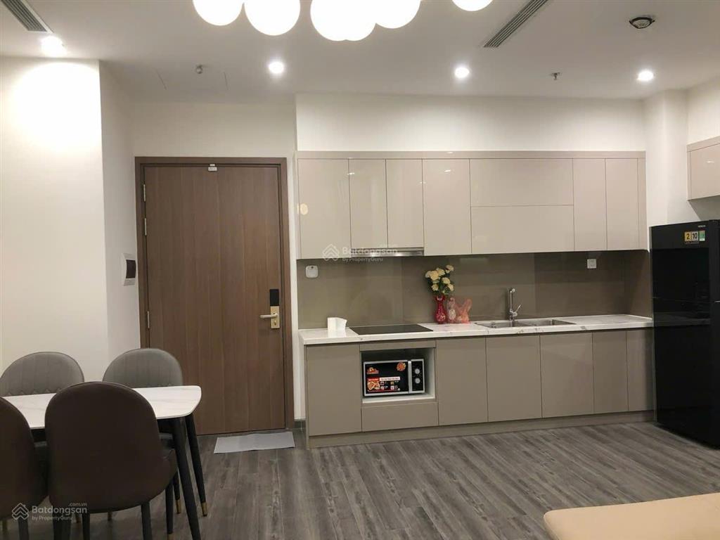 Cho thuê căn hộ 2 ngủ đủ đồ tại vinhomes smart city