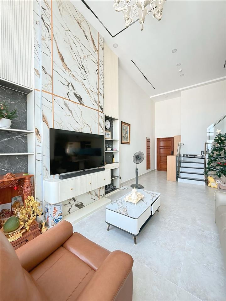 Bán căn hộ duplex 240m2 xây mới hoàn toàn