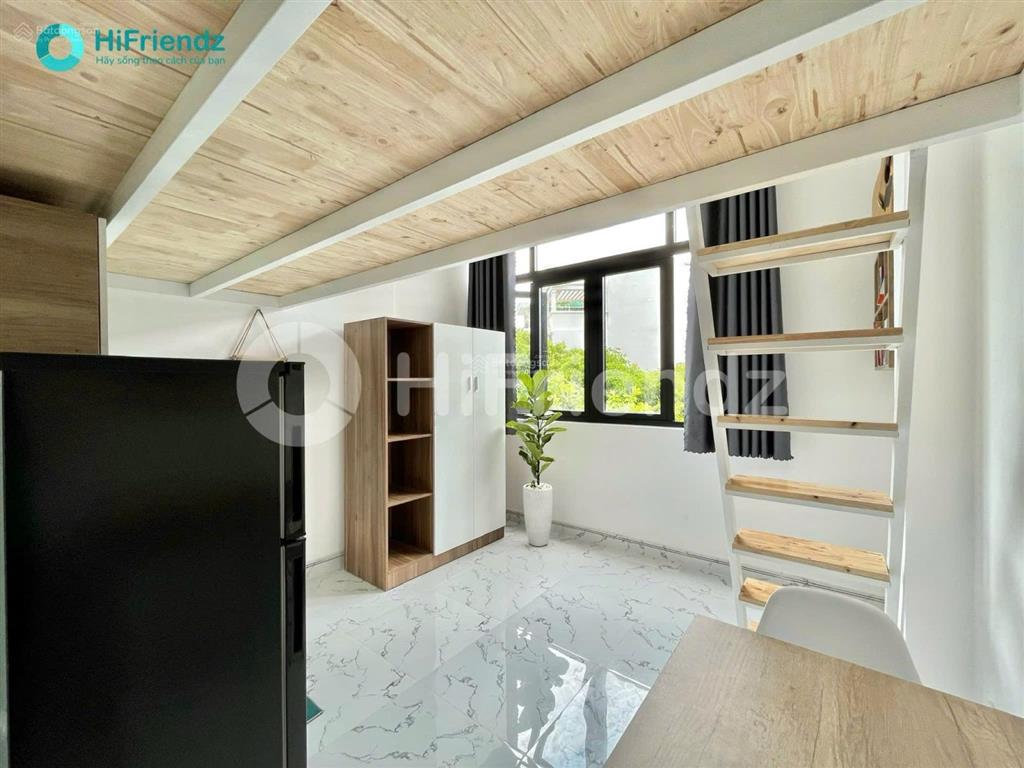 Duplex ngay đại học luật  4 người 4 xe  đầy đủ tiện ích