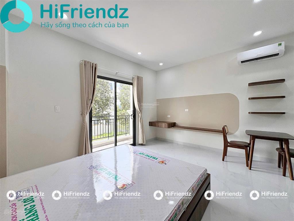 Studio  1 phòng ngủ mới xây  đầy đủ tiện ích  thuận tiện qua trung tâm