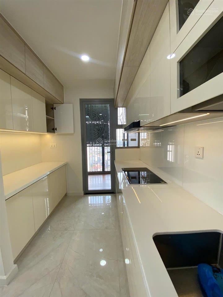 Còn duy nhất 1 căn thuê full nt 3pn deal tốt nhất tt giá chỉ 21 triệu view hồ bơi