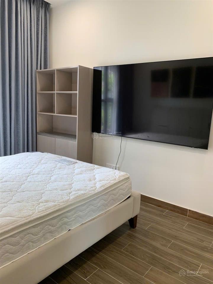 Cho thuê celesta rise 2pn full nt có sân vườn nhà trống dọn vào ở ngay