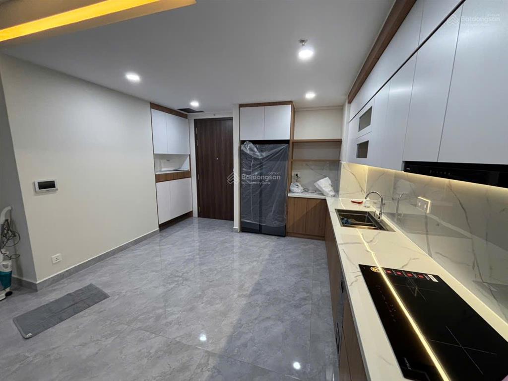 Cho thuê infiniti 2pn nhà có nội thất như hình giá chỉ 22 triệu/tháng