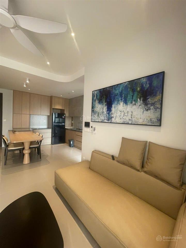 Cho thuê celesta rise 2pn full nt view hồ bơi nhà nội thất cao cấp dọn vào ở liền