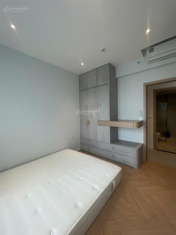 Cho thuê celesta rise 2pn full nt view hồ bơi nhà nội thất cao cấp dọn vào ở liền