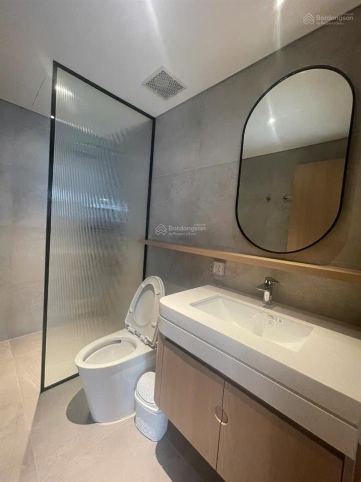 Cho thuê celesta rise 2pn full nt view hồ bơi nhà nội thất cao cấp dọn vào ở liền