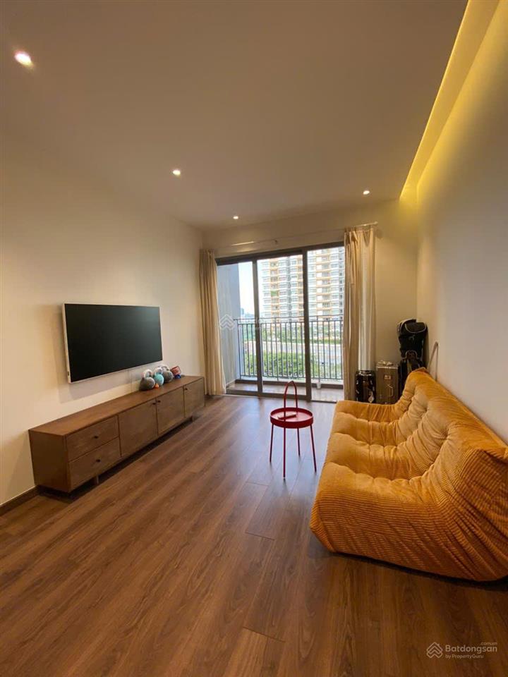 Cho thuê celesta rise 2pn full nội thất cao cấp giá 17,5 triệu/tháng dọn vào ở liền