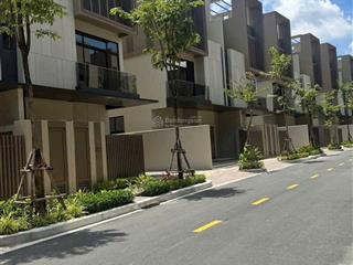 Bán căn nhà phố the orchard, sycamore