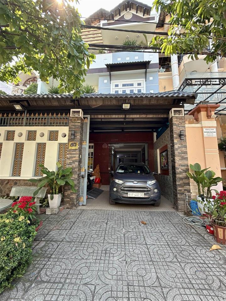 Biệt thự vip 3 tầng  mặt tiền 8m  gần khu 38ha, sân bay 10 phút