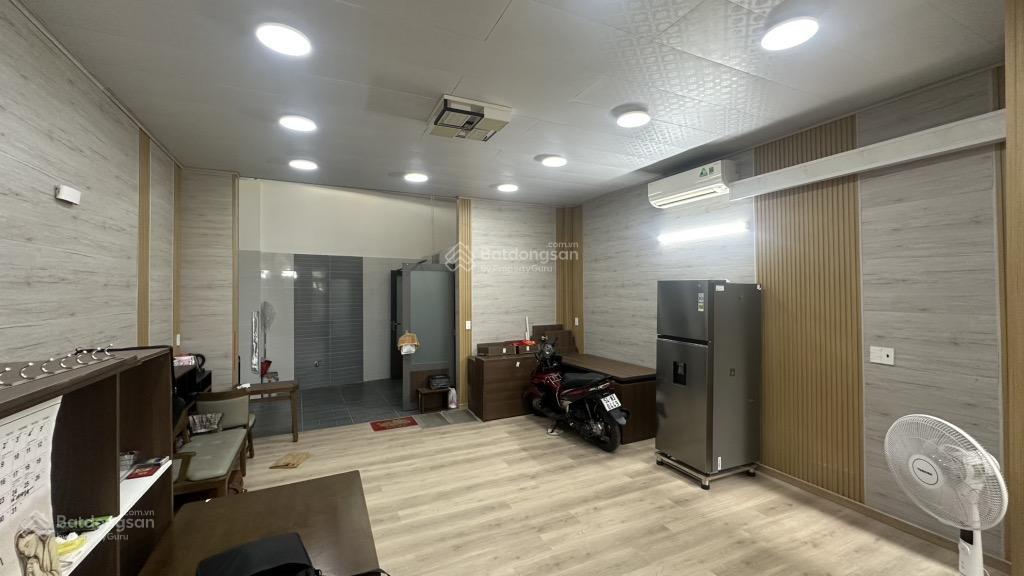 Nhà hẻm xe tải  gần mặt tiền  5x25 nở hậu  giá chỉ 8 tỷ (tl mạnh)  tân thới nhất, q12