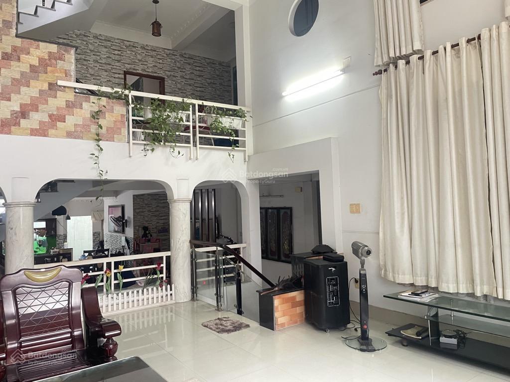 Bán nhà 3 lầu lạc quang, quận 12  162m2 ngang 8m  xe tải thông  giá tốt nhất khu vực