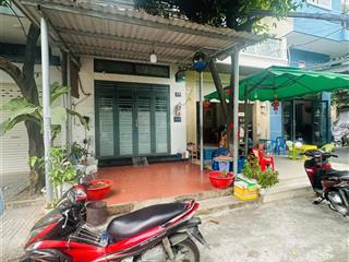 Nhà mặt tiền đường 16m  gần dương thị giang  sát kênh tham lương  chỉ 6.4 tỷ