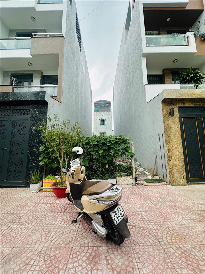 Bán gấp đất mặt tiền 16m  trục vào ga metro tham lương  khu 38ha vip