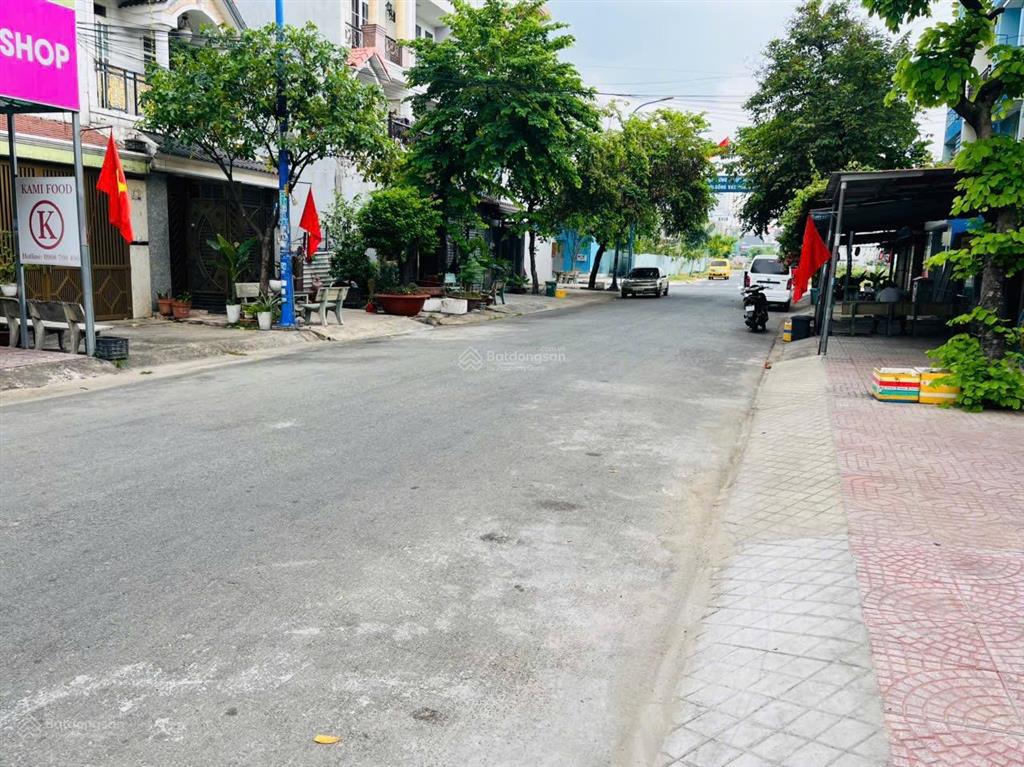 Bán gấp đất mặt tiền 16m  trục vào ga metro tham lương  khu 38ha vip