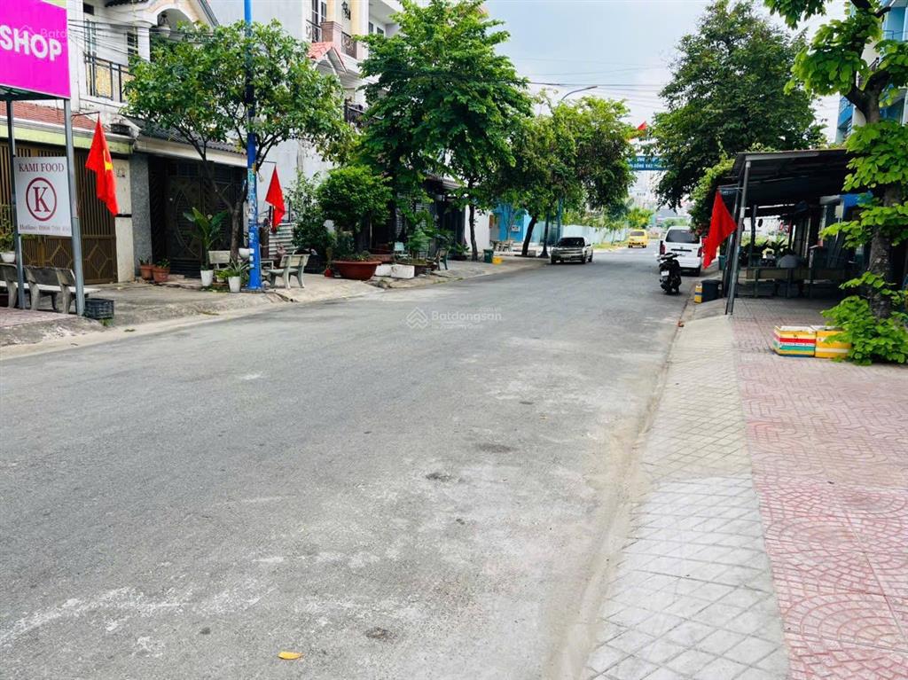 Bán gấp đất mặt tiền 16m  trục vào ga metro tham lương  khu 38ha vip