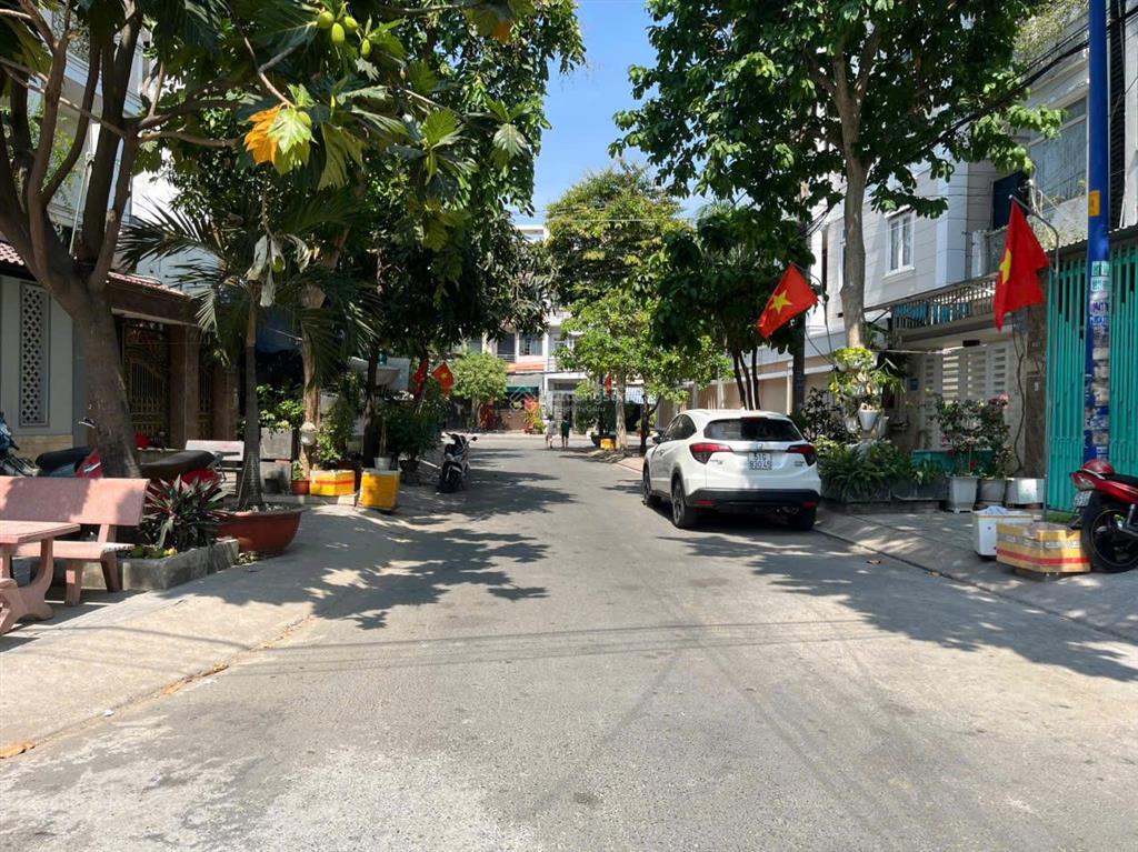 Bán gấp đất khu 10ha dương thị giang  đường 12m  chỉ 6.35 tỷ