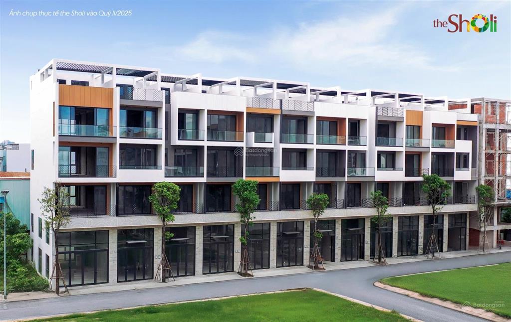 Nhà 6 tầng bình tân  sẵn sổ hồng  vừa ở vừa thanh toán