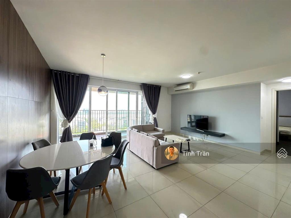 Cho thuê căn 4pn siêu rộng  212m2, giá chỉ 60 triệu/tháng  vista verde. lầu cao view sông