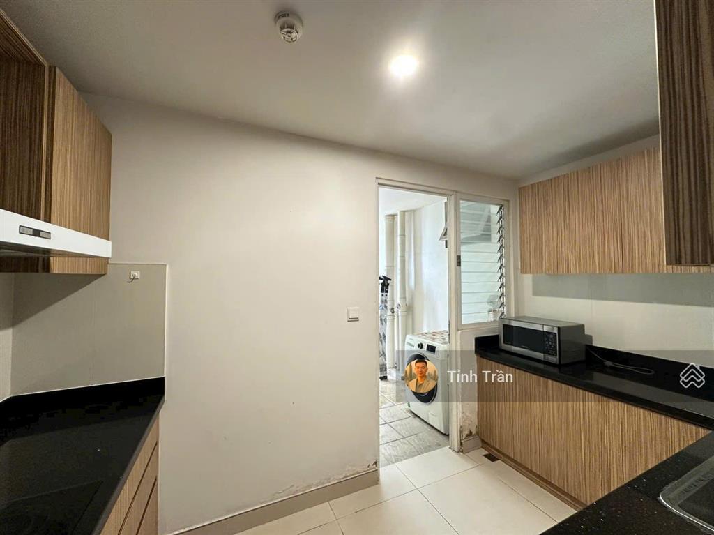 Cho thuê căn 4pn siêu rộng  212m2, giá chỉ 60 triệu/tháng  vista verde. lầu cao view sông