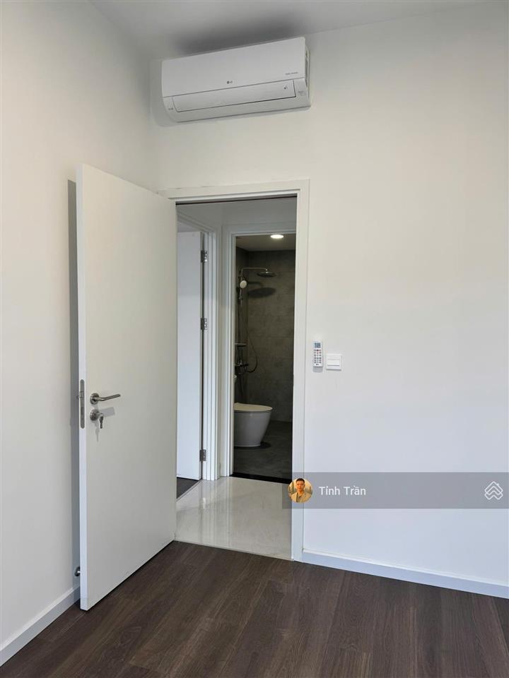 Cho thuê căn 2pn nội thất cơ bản giá chỉ 15 triệu  victoria village, trống sẵn vào ngay