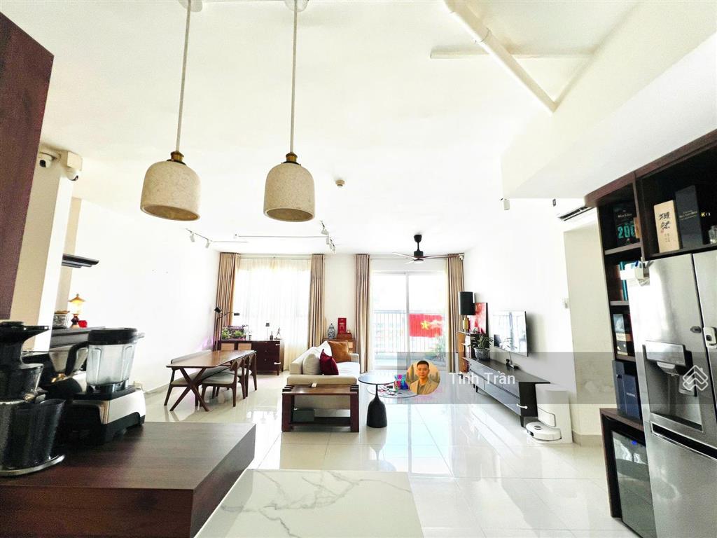 Vista verde  bán nhanh căn góc 3pn giá tốt, 130m2 giá chỉ 11.35 tỷ bao hết, sổ hồng sẵn