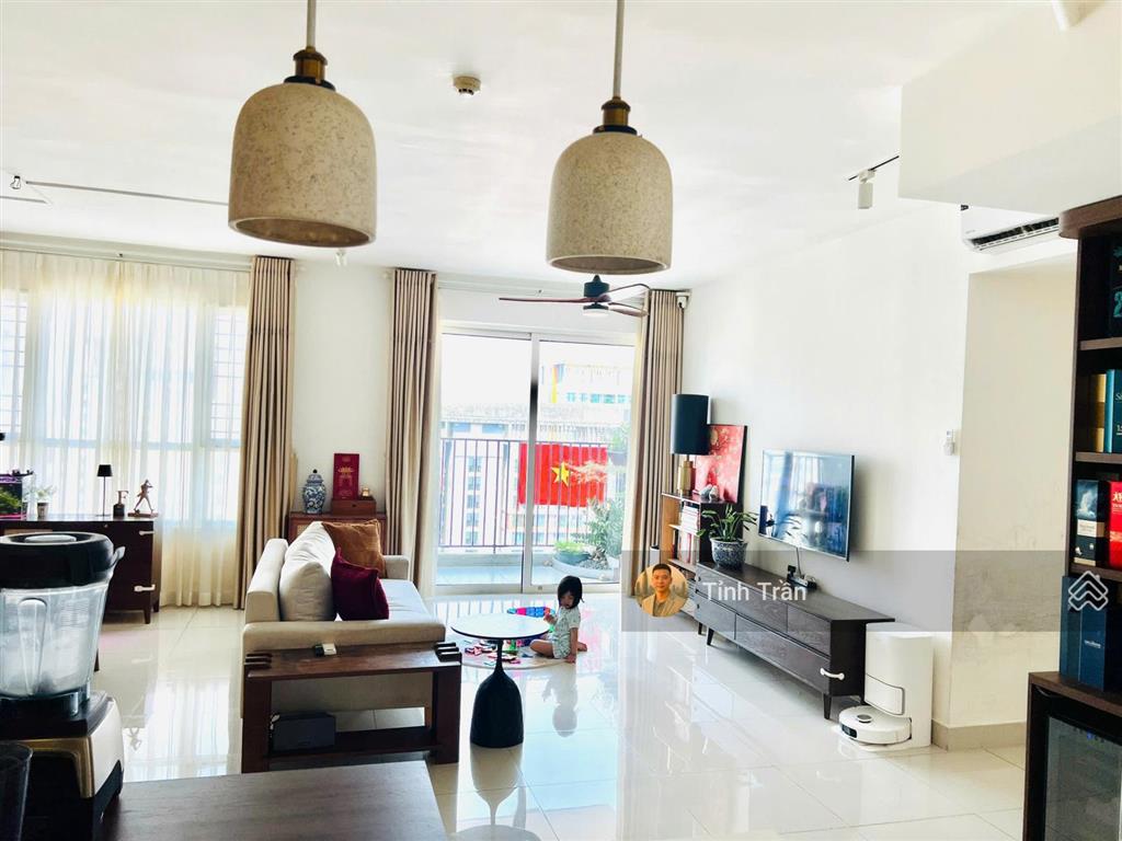 Vista verde  bán nhanh căn góc 3pn giá tốt, 130m2 giá chỉ 11.35 tỷ bao hết, sổ hồng sẵn