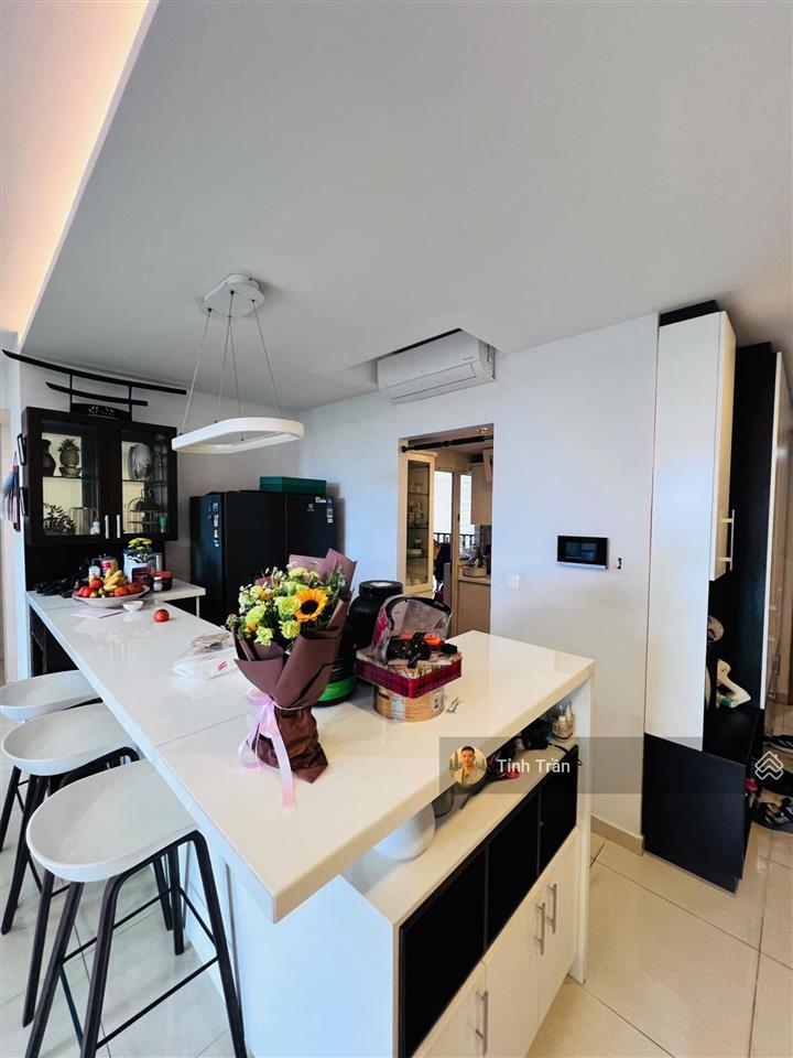 Cho thuê căn 3pn giá tốt chỉ 32 triệu/tháng  vista verde, bàn giao full nội thất đẹp