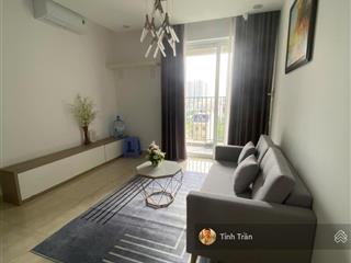 Vista verde  bán căn 2pn ban công đông nam giá tốt  7,8 tỷ bao hết, sổ hồng sẵn