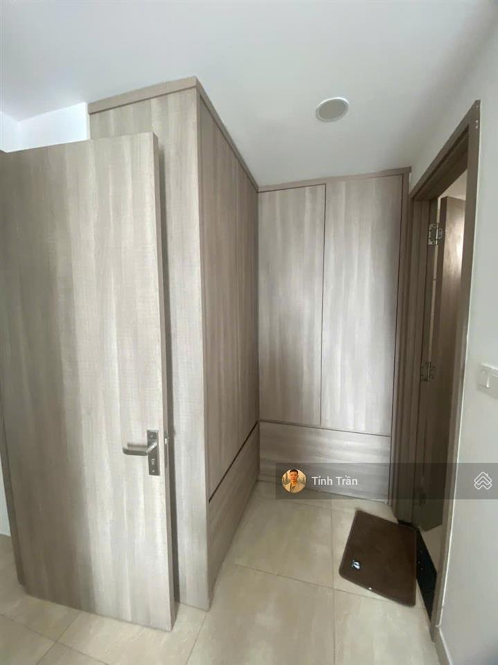 Vista verde  bán căn 2pn ban công đông nam giá tốt  7,8 tỷ bao hết, sổ hồng sẵn