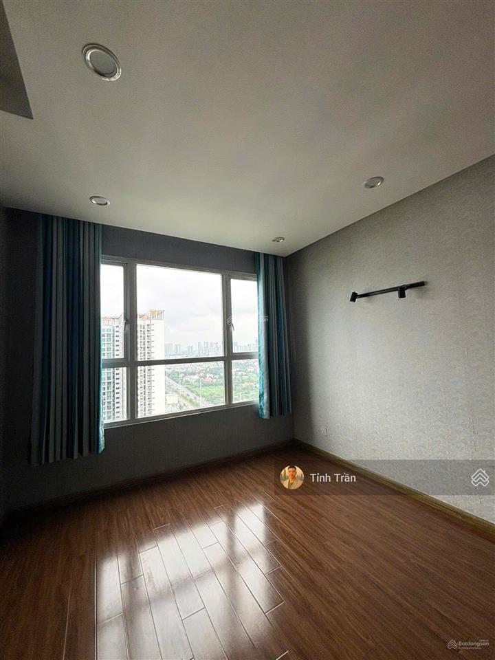 Vista verde  bán nhanh căn 2pn giá tốt  7,8 tỷ bao hết, sổ hồng sẵn