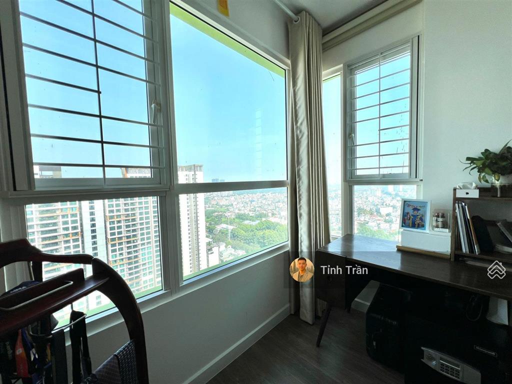 Vista verde  bán nhanh căn góc 3pn giá tốt, 130m2 giá chỉ 11.35 tỷ bao hết, sổ hồng sẵn