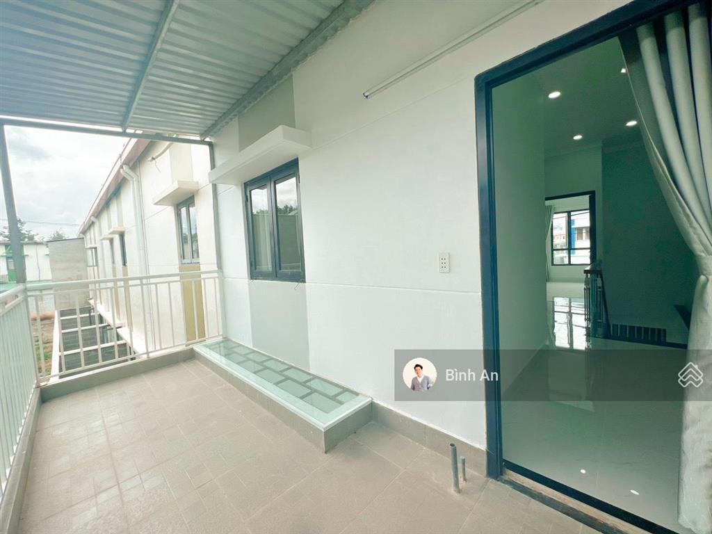 Bán căn liên kế vườn đã hoàn thiện kđt oasis city, 3pn, 2wc, sổ hồng hoàn công, sẵn hđ thuê