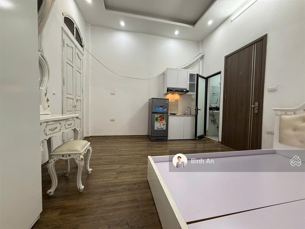 Chính chủ cho thuê cc mini 20m2, 3,8 triệu, ngõ 562 đường láng, láng hạ, đống đa, hà nội