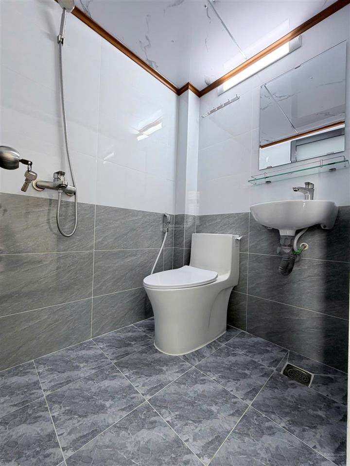 Bán nhà mặt tiền nguyễn tri phương, p.4, q.10. dt 5x16 4l 29 tỷ (tl)