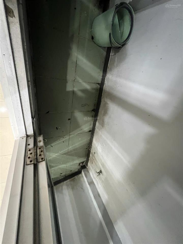 Mặt tiền lý thái tổ, p.10, q.10. dt 5x15 4l hđt 46tr/th 22.5 tỷ (tl)