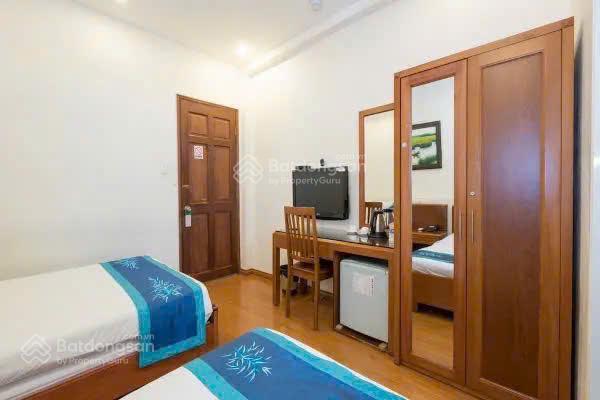 Bán nhà mặt tiền 3 tháng 2 quận 10 4.5x18 4 tầng 23,6 tỷ (tl)