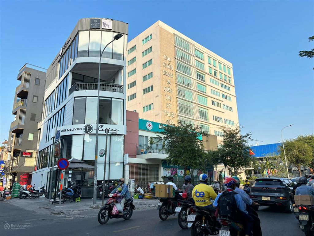 Bán nhà mặt tiền võ văn tần q3  dòng tiền chắc chắn 55 tr/tháng  giá chỉ 34 tỷ