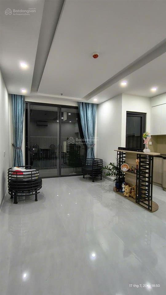 Cho thuê căn hộ 2pn, 2wc, 76m2 ở a&t sky garden, 6r5/th view đẹp
