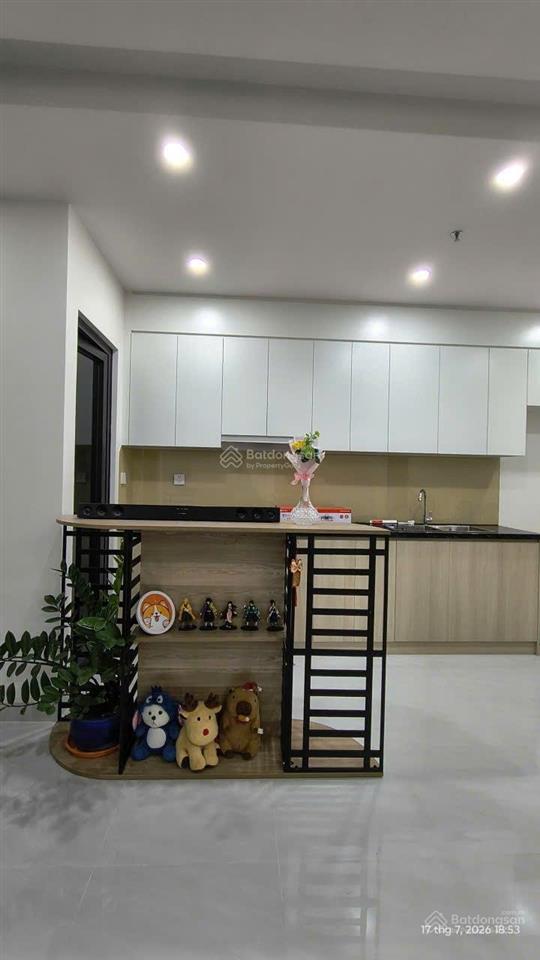 Cho thuê căn hộ 2pn, 2wc, 76m2 ở a&t sky garden, 6r5/th view đẹp