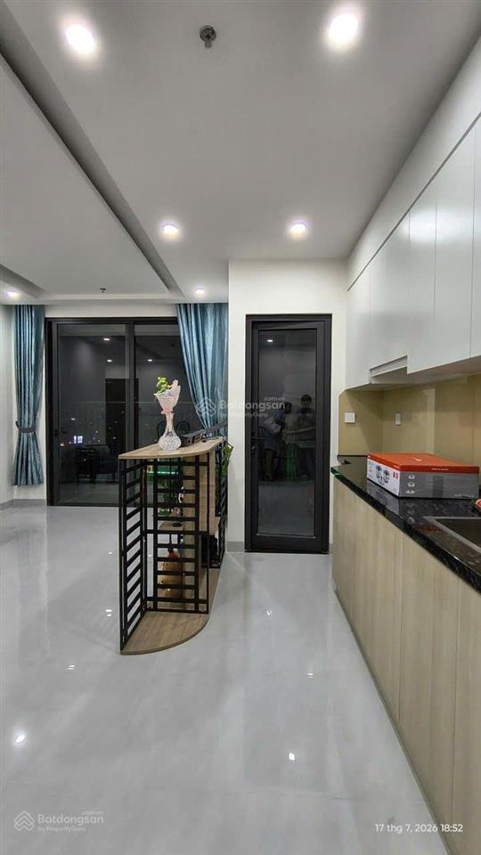 Cho thuê căn hộ 2pn, 2wc, 76m2 ở a&t sky garden, 6r5/th view đẹp