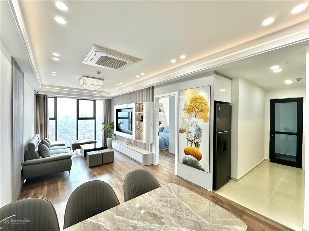 Hàng hiếm goldmark city 2pn 78m giá 6tỷ2 bao phí, có hỗ trợ bank