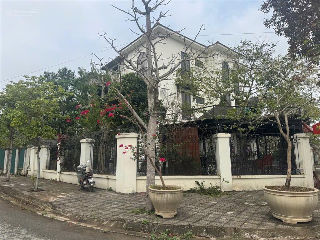 Biệt thự kđt nam an khánh 62 tỷ, 455m2, 3 tầng, mt 15m giá đầu tư (cách svđ mỹ đình 8km)