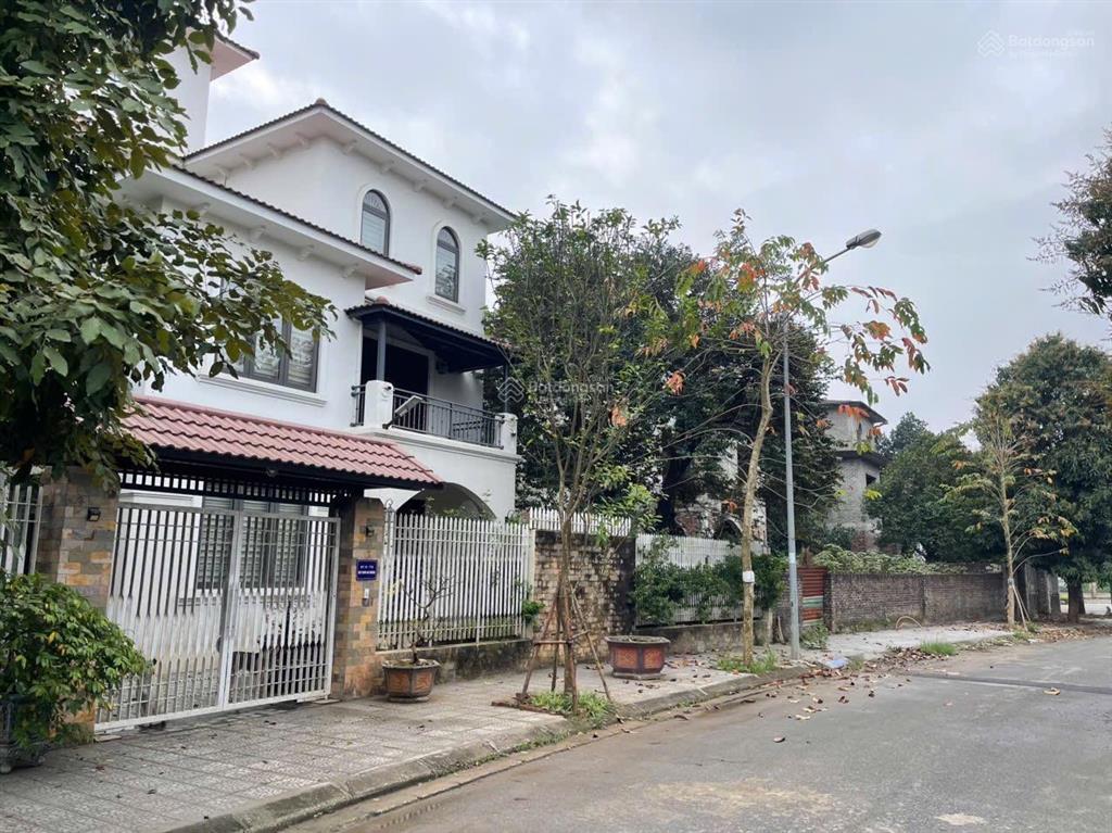 Biệt thự kđt nam an khánh 62 tỷ, 455m2, 3 tầng, mt 15m  giá đầu tư (cách svđ mỹ đình 8km)