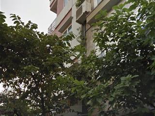 Ngõ ô tô đỗ cửa  phố phạm văn đồng 10,2 tỷ  35m2, mặt tiền 4,7m  nhà mặt ngõ thông kinh doanh.