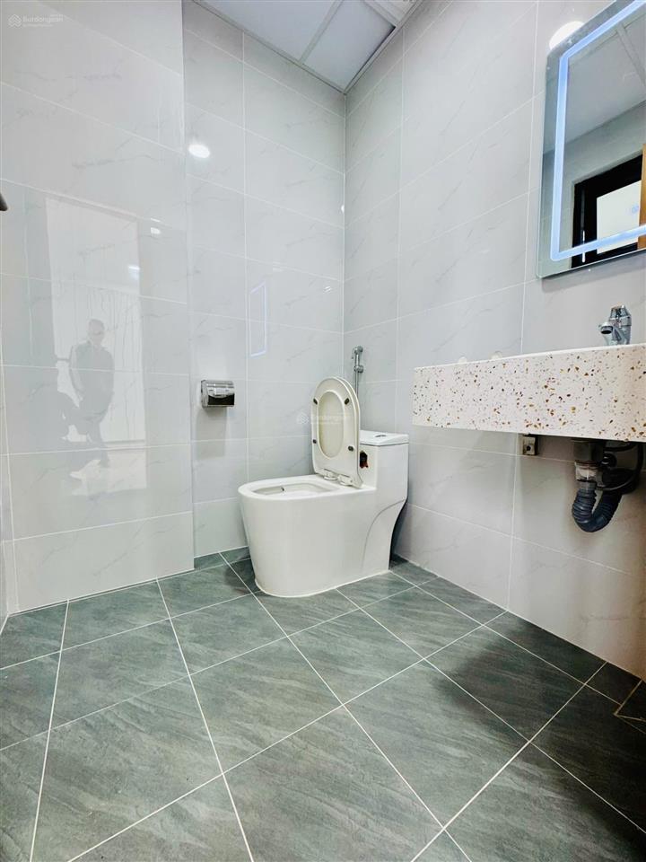 Mặt phố đê la thành đoạn đã làm xong đường, quy hoạch ổn định 86,5 tỷ  88m2, 9 tầng, mặt tiền 5,2m