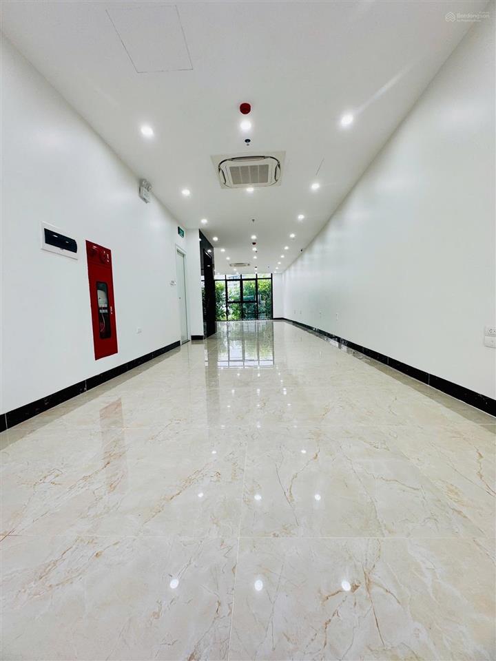 Mặt phố đê la thành đoạn đã làm xong đường, quy hoạch ổn định 86,5 tỷ  88m2, 9 tầng, mặt tiền 5,2m